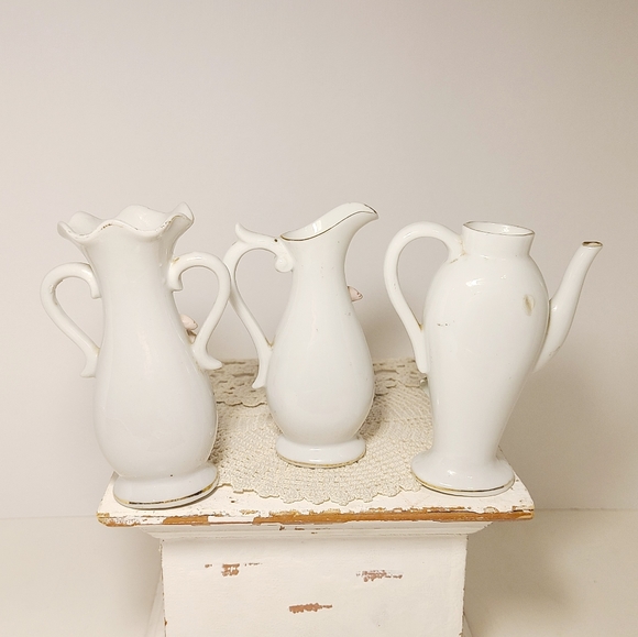 3 Vintage UCAGCO BUD VASE with Lily of the Valley Flowers circa 1946-1956 - Picture 7 of 9